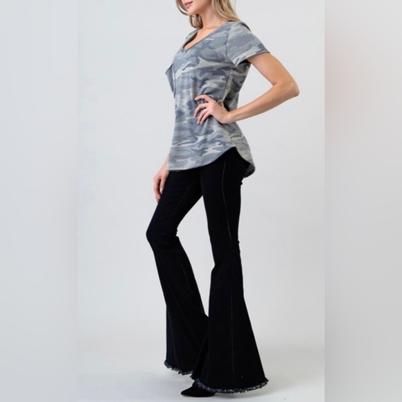 Boutique Flare Bell Bottom Jeans - Picture 1 of 8